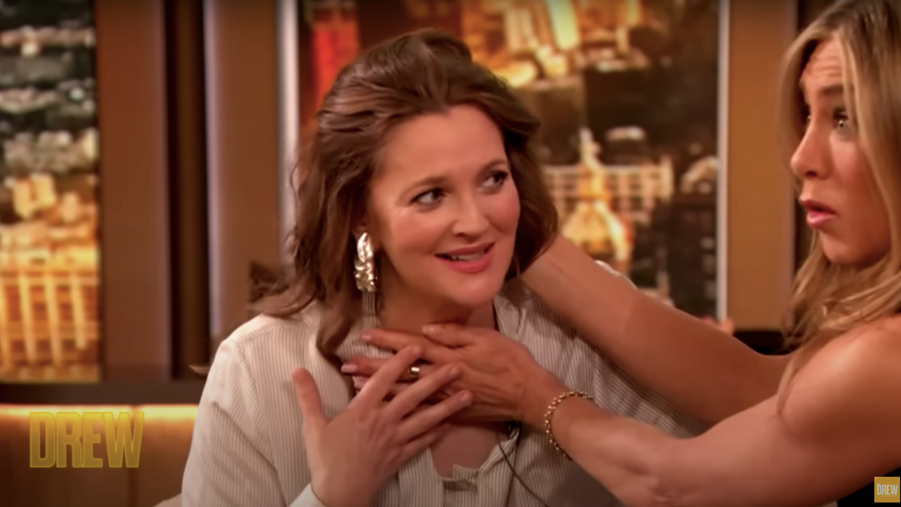 Drew Barrymore Thinks She's Having Her 'First Perimenopause Hot Flash